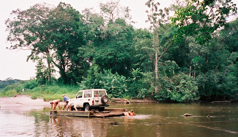 sette cama - river crossing.jpg