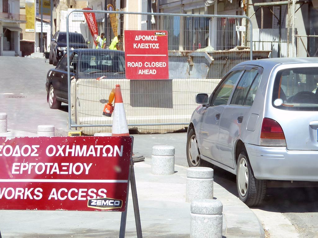 roadsign.jpg