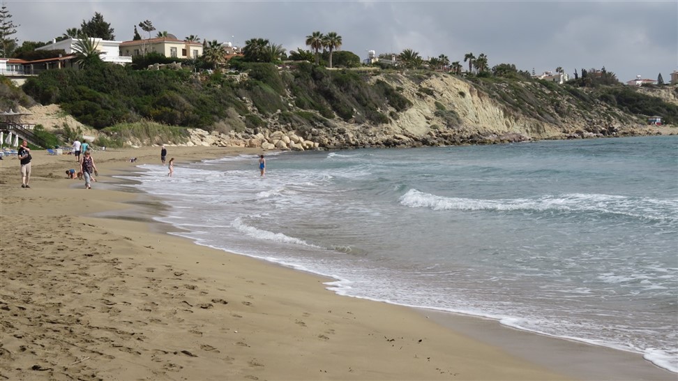 IMG_0130 (1296 x 728) (972 x 546).jpg