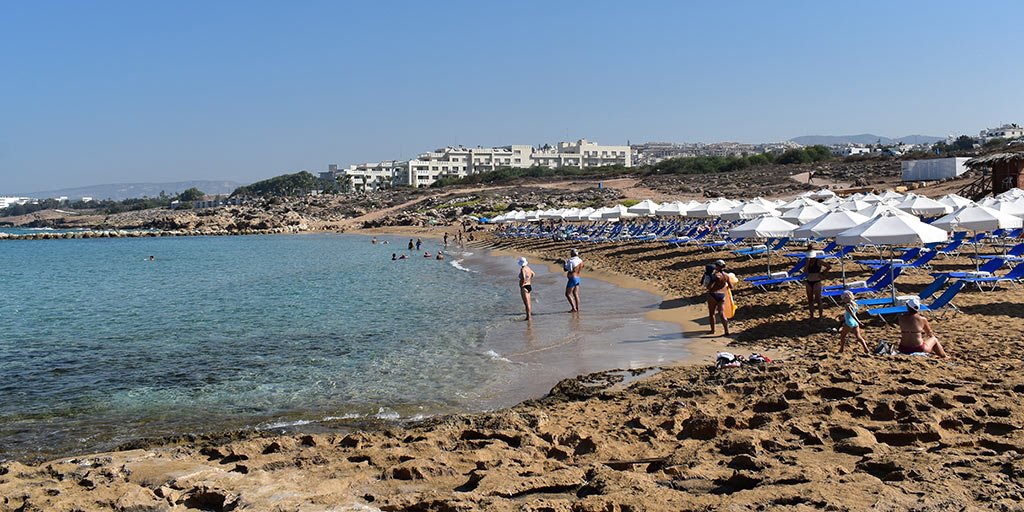 venus-beach_masthead.jpg