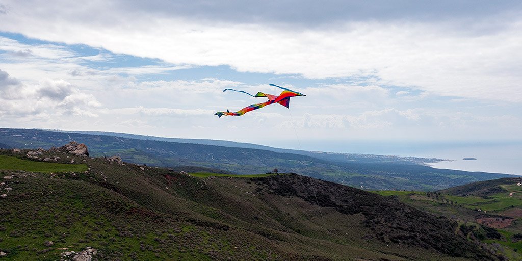 green-monday-kite-flying_masthead.jpg