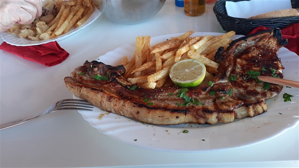Lunch at Kouklia Gabriellas Tavern a few weeks ago.. (599 x 337).jpg