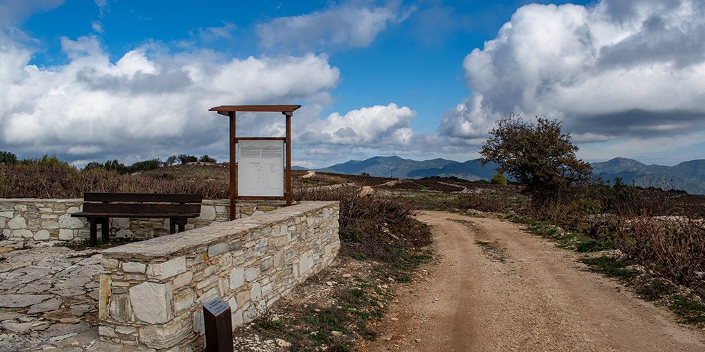 vouni-path_masthead.jpg