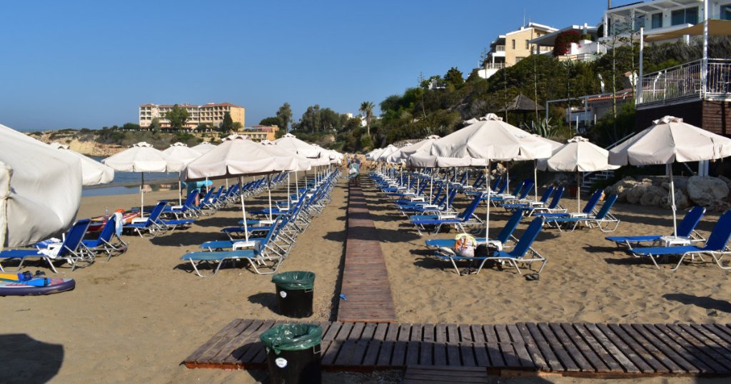 coral-bay-beach-walk_masthead.jpg