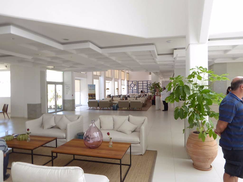 06_inside_2.jpg