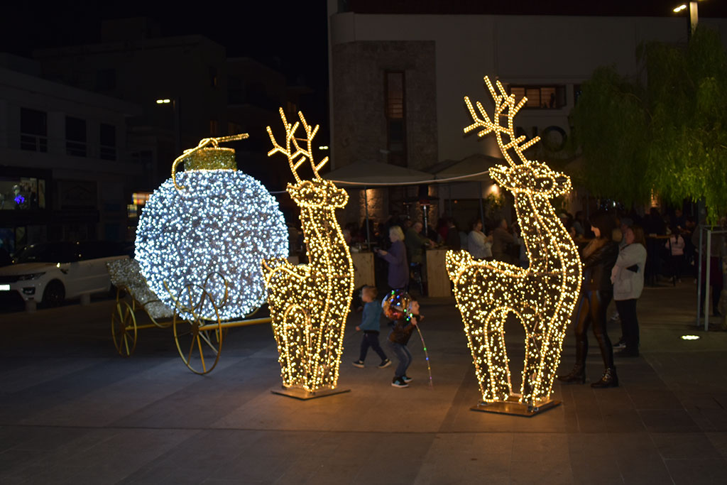 Christmas-lights-2019 08 christmas-lights-2019_08