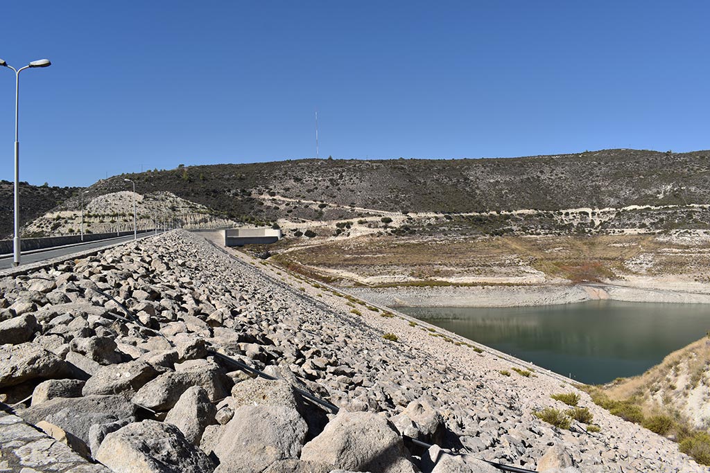 Kouris-reservoir 02 kouris-reservoir_02