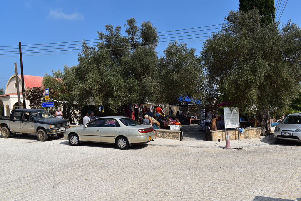 pano-akourdaleia-craft-fair_01