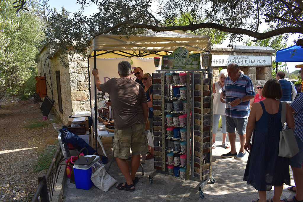 pano-akourdaleia-craft-fair_05