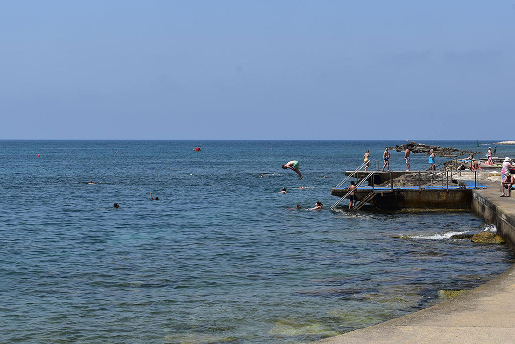 Paphos-blue-flag-beaches 022-municipal-baths paphos-blue-flag-beaches_022-municipal-baths