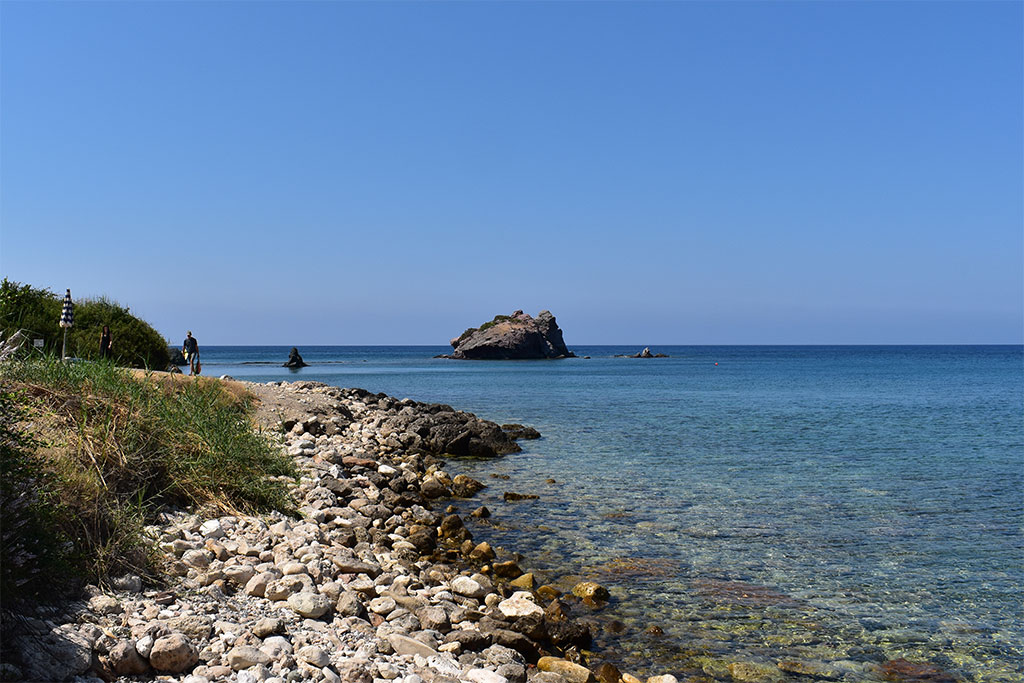 Aphrodites-wild-beach 16 aphrodites-wild-beach_16