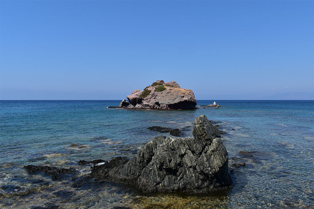 Aphrodites-wild-beach 18 aphrodites-wild-beach_18