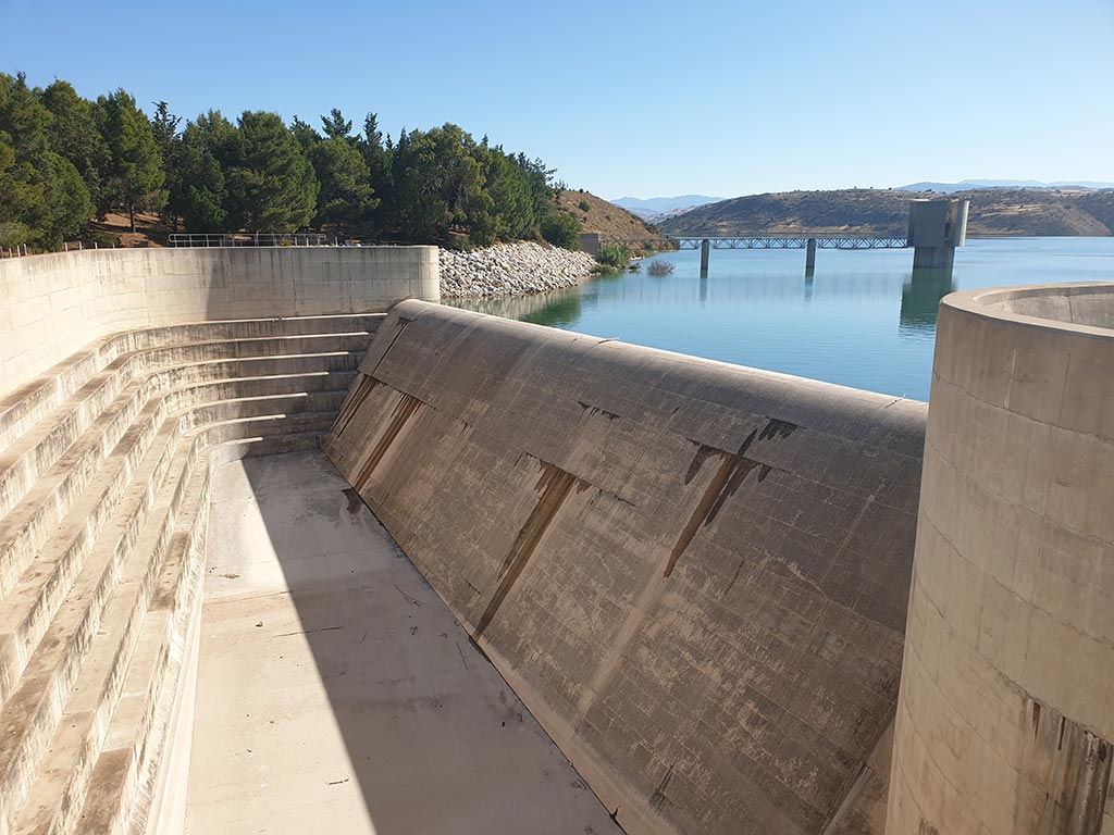 Asprokremmos-dam-looking-good 08 asprokremmos-dam-looking-good_08