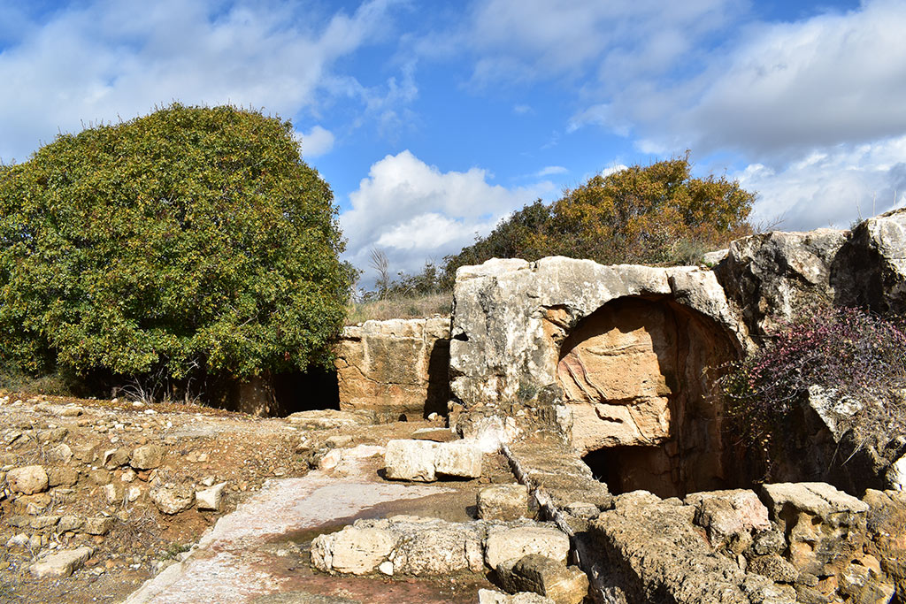 From-toumpallos-to-saranta-kolones 15 from-toumpallos-to-saranta-kolones_15