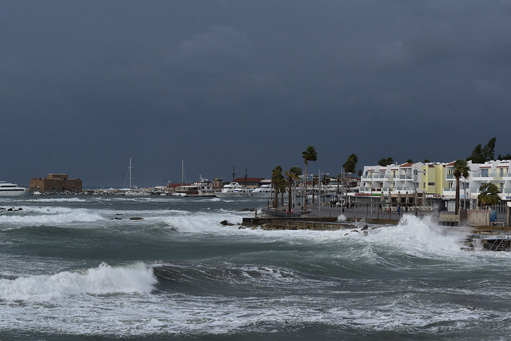 More-stormy-seas 18 more-stormy-seas_18