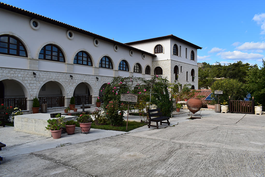 panagia-salamiotissa-monastery_07