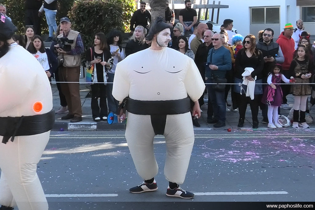 paphos-carnival-2020_010-01-sumo