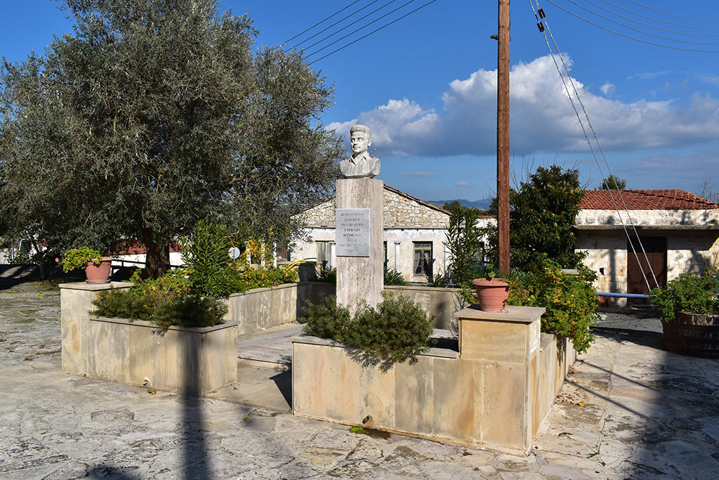 Polemi-churches 19 polemi-churches_19