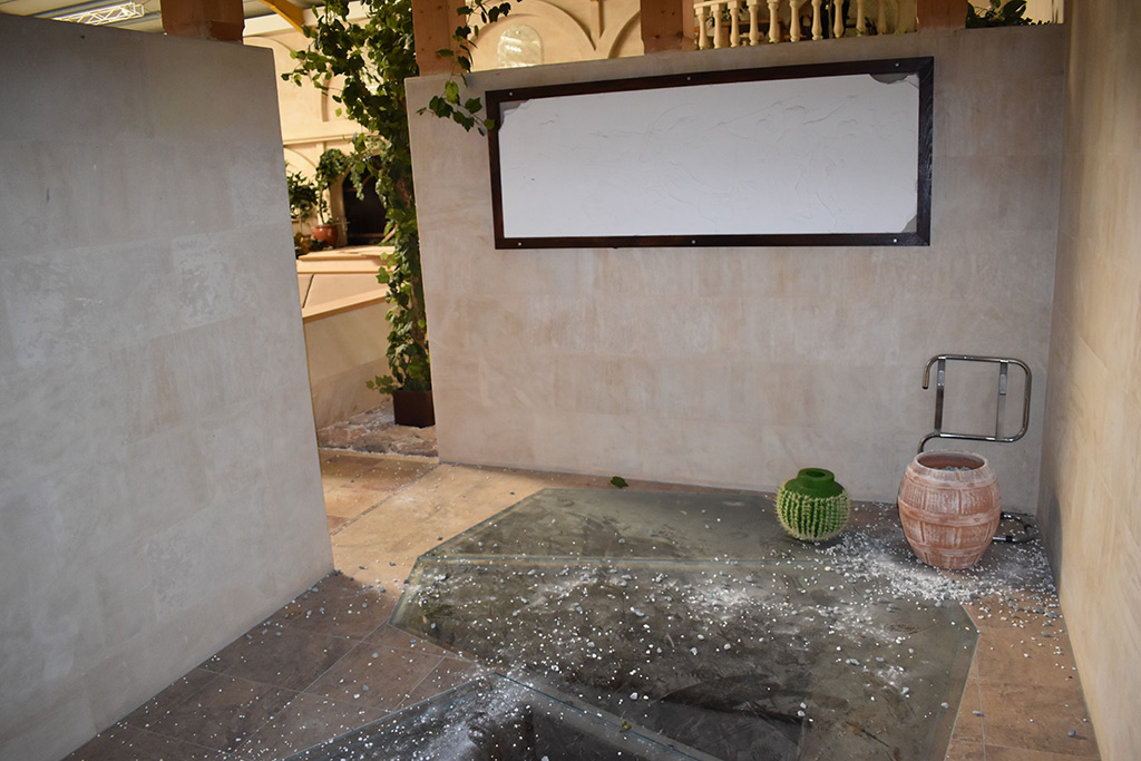 the-abandoned-health-spa_20