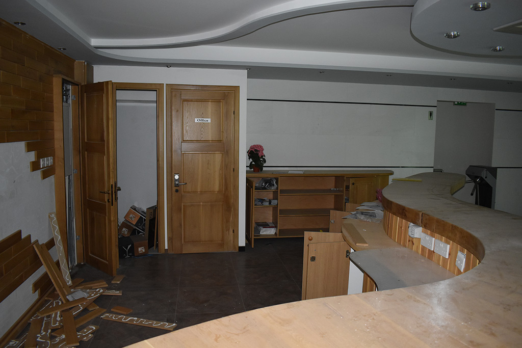 the-abandoned-health-spa_24