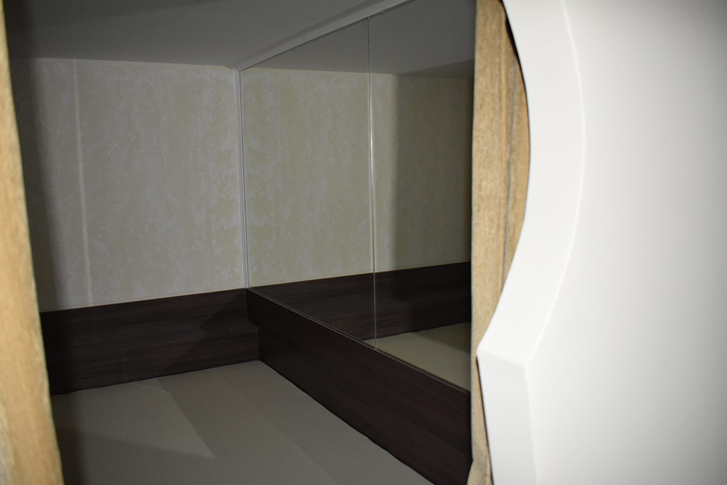 the-abandoned-health-spa_59