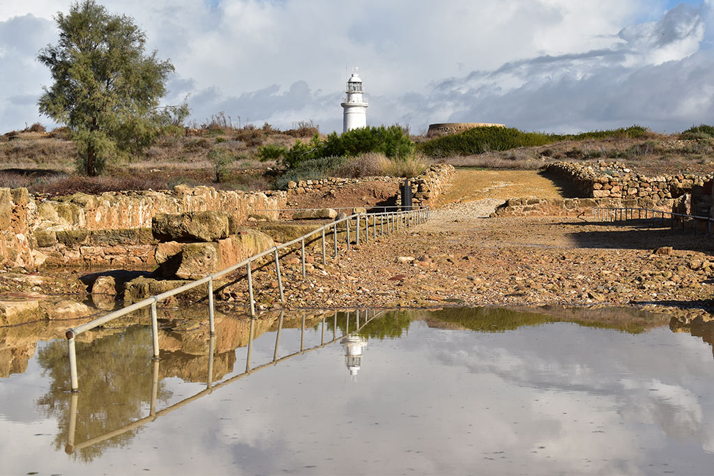 the-lighthouse-and-beyond_01