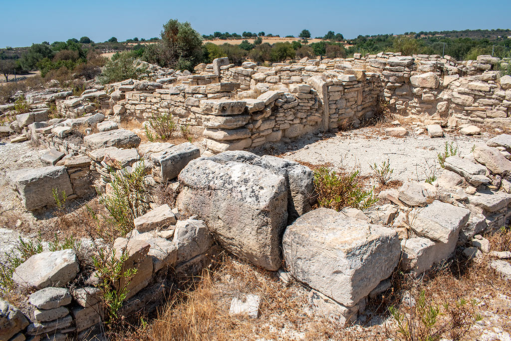anogyra-vlou-archaeological-site_20