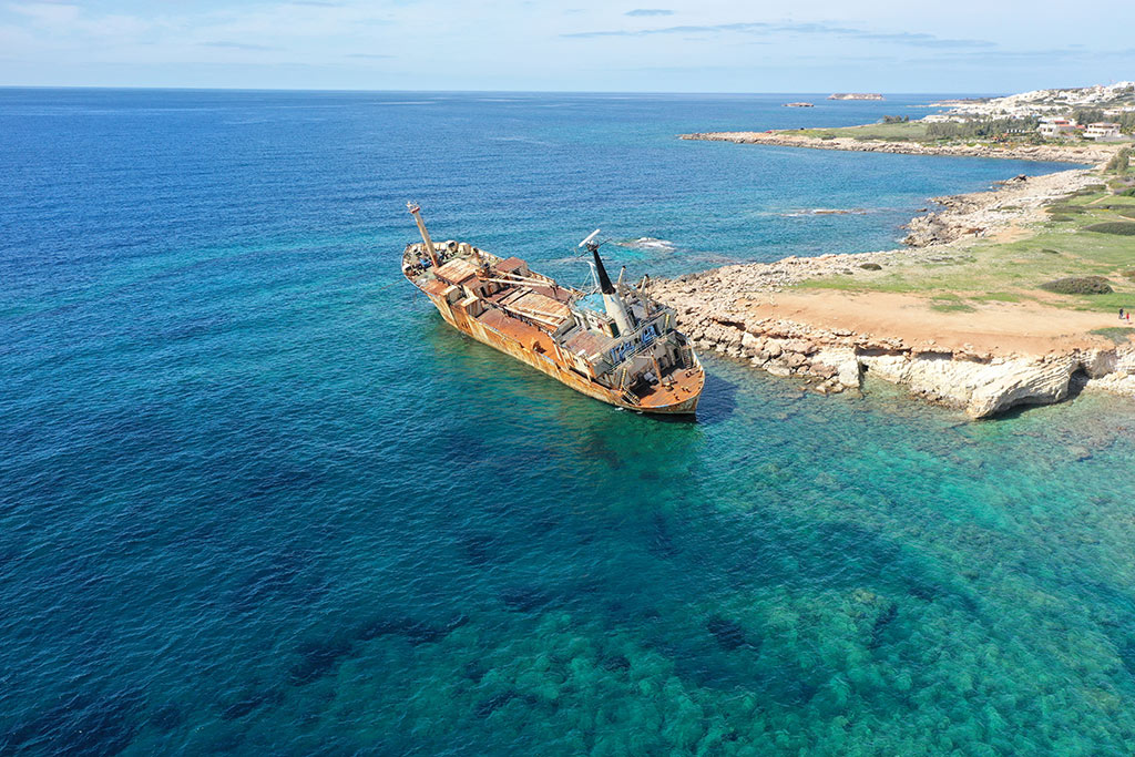 Edro-iii-wreck 01 edro-iii-wreck_01