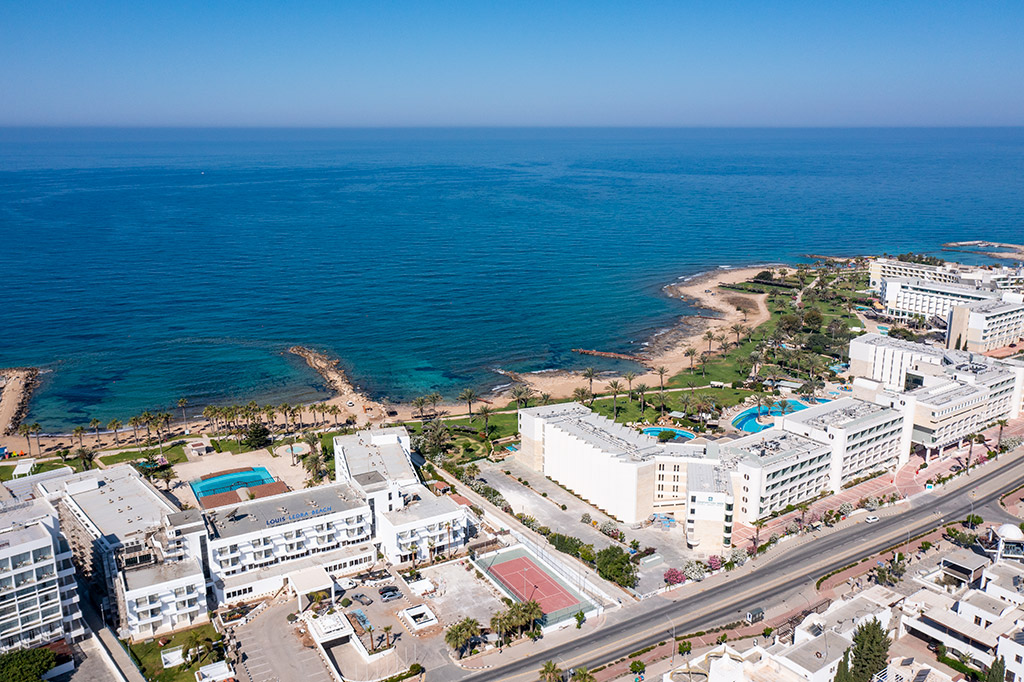 holidays-in-cyprus_05-above-paphos