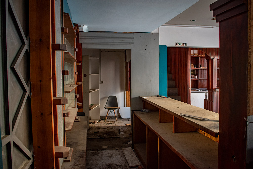 inside-bar-street_27