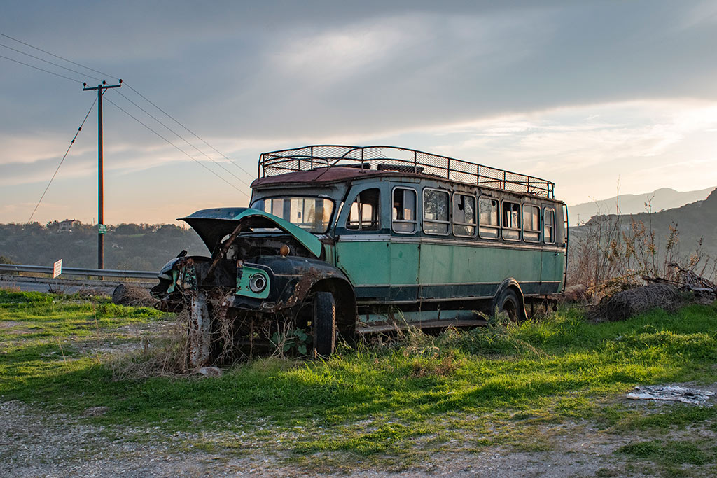Last-bus-to-simou 01 last-bus-to-simou_01