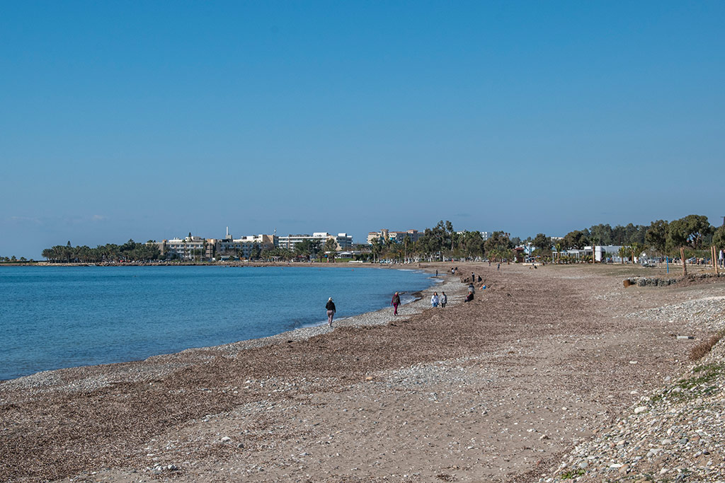 paphos-coast-during-lockdown_02