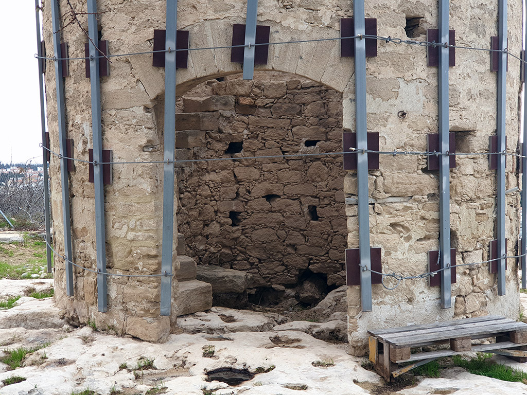 paphos-medieval-tower_4