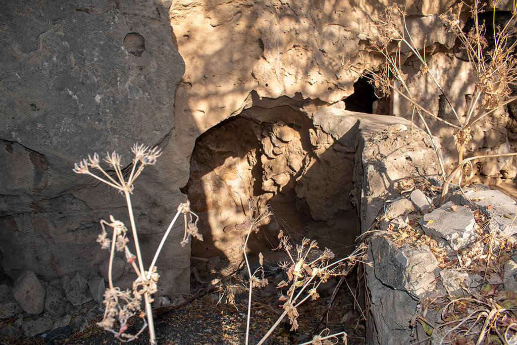 The-grey-cliffs-of-paphos-part-1 16 the-grey-cliffs-of-paphos-part-1_16