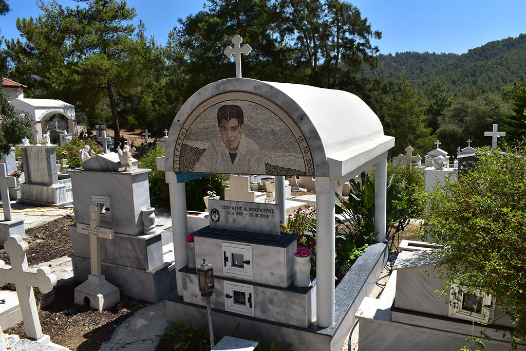Agia-marina-cemetery 02 agia-marina-cemetery_02