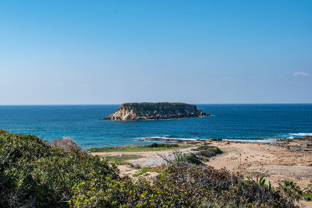 agios-georgios-harbour_03