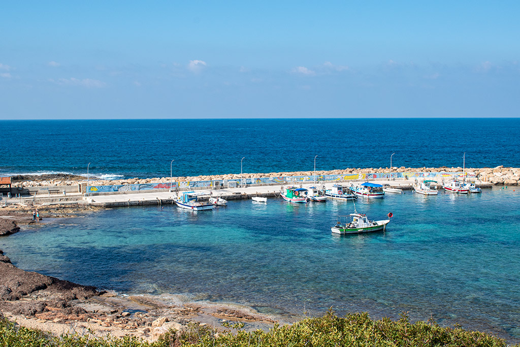 agios-georgios-harbour_11