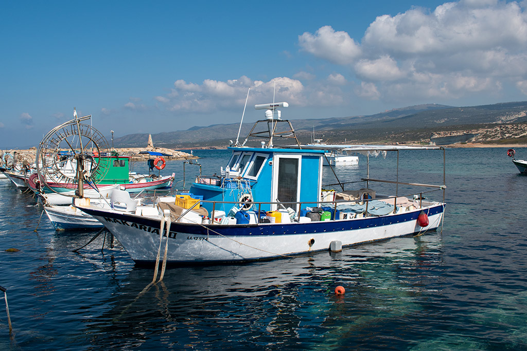agios-georgios-harbour_23