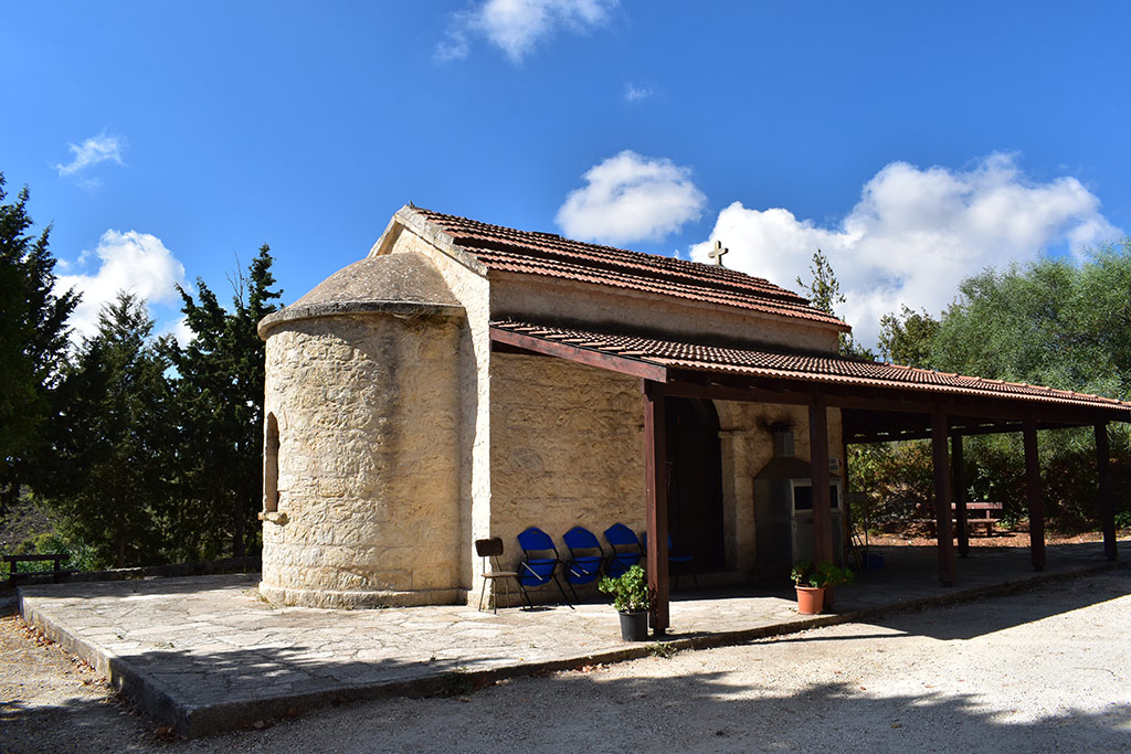 akourdaleia-cave-church_02