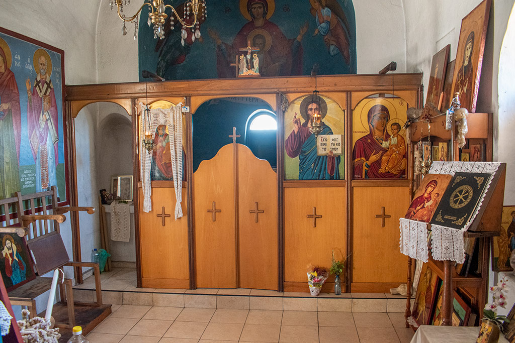 Akourdaleia-cave-church 03 akourdaleia-cave-church_03