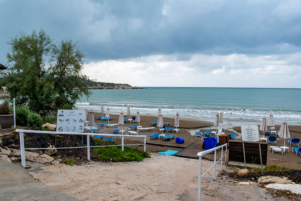 Coral-bay-beach 04 coral-bay-beach_04