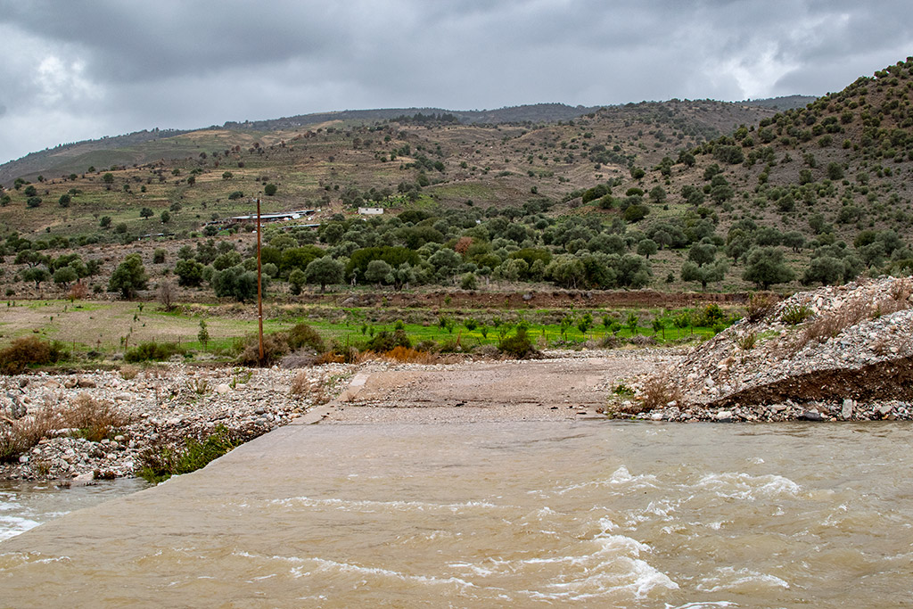 exploring-paphos-in-the-rain-part-2_03