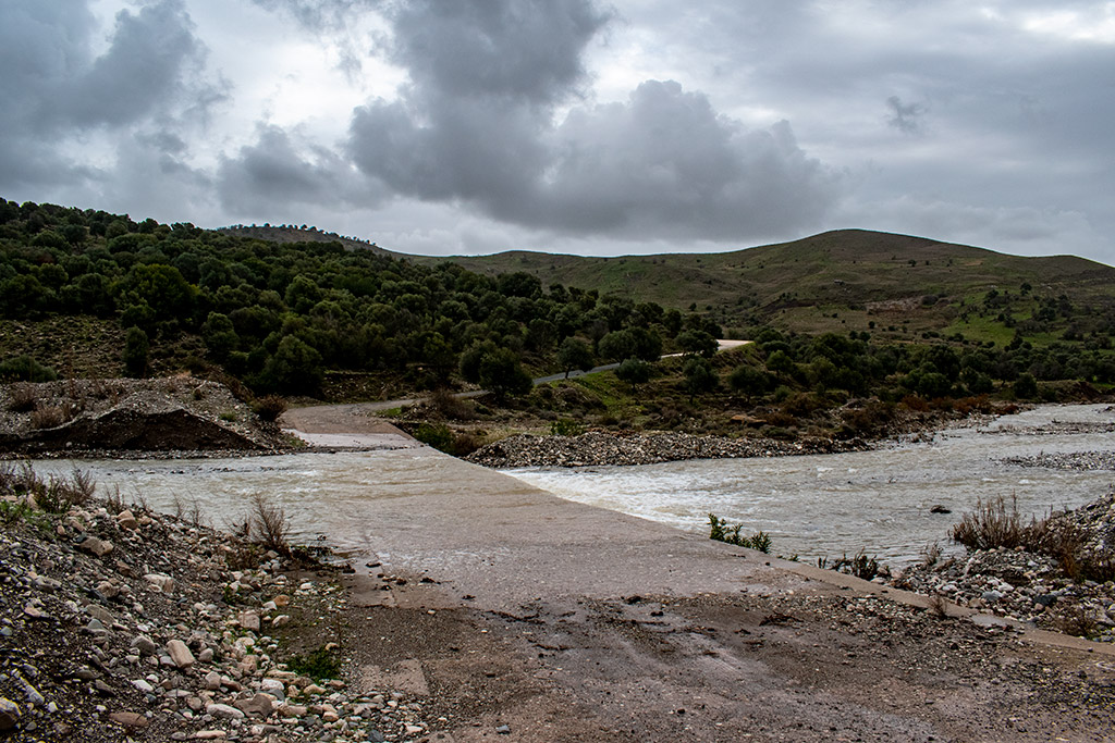 exploring-paphos-in-the-rain-part-2_05