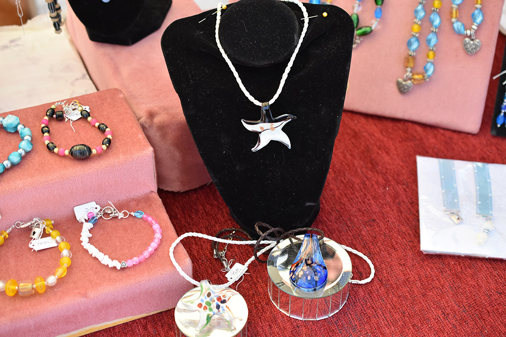 Latsi-craft-market 16 latsi-craft-market_16