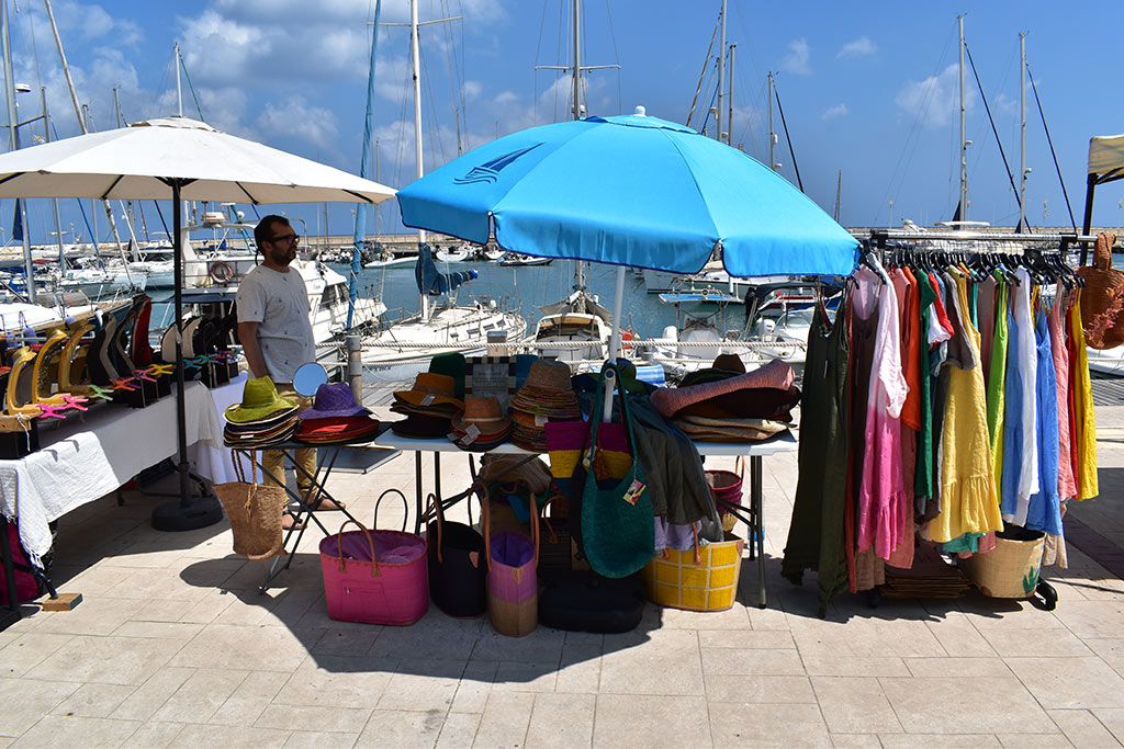 Latsi-craft-market 26 latsi-craft-market_26