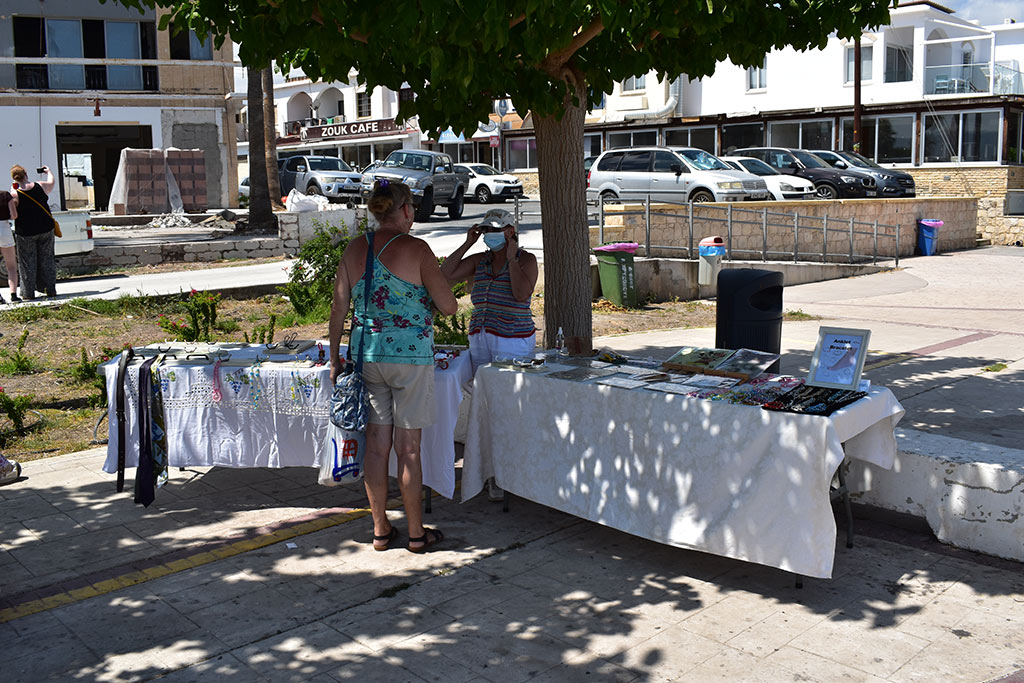 Latsi-craft-market 32 latsi-craft-market_32