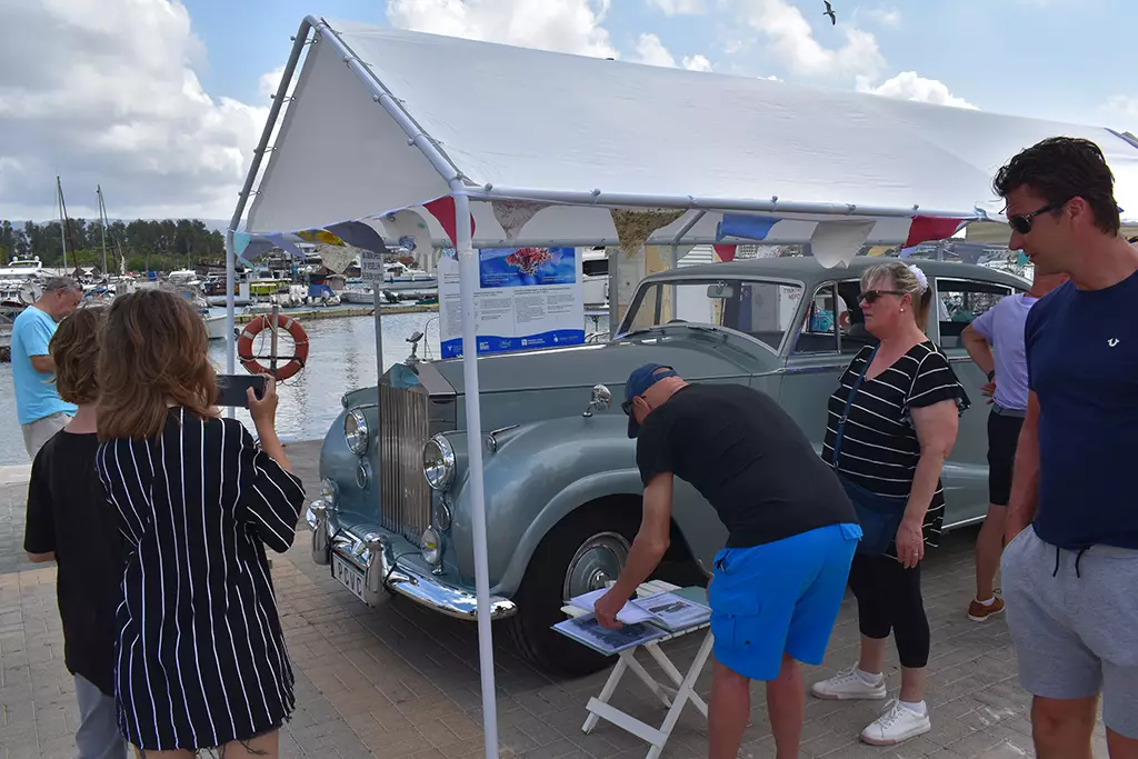 Paphos-classic-vehicle-show-7 04 paphos-classic-vehicle-show-7_04