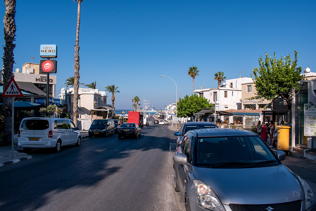 paphos-sea-front-gym_01