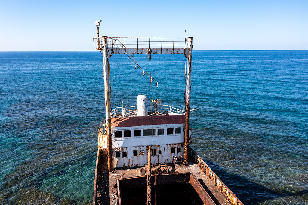 paphos-wrecks_07