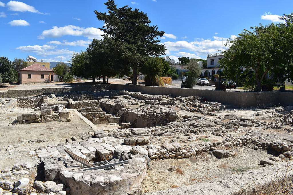 Polis-archaeology 17 polis-archaeology_17